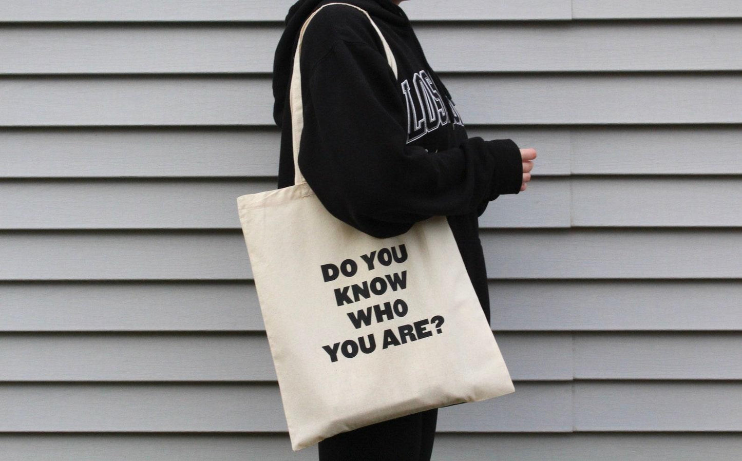 Do you know who you are? Harry Styles tote bag - Trazzo Studio