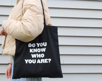 Do you know who you are? Harry Styles tote bag - Trazzo Studio